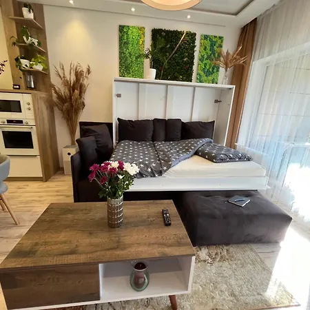 Cozy Close To The Center Apartmán Bratislava
